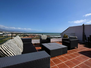 Comfortable apartment with sea views near Estepona within walking distance from the sea